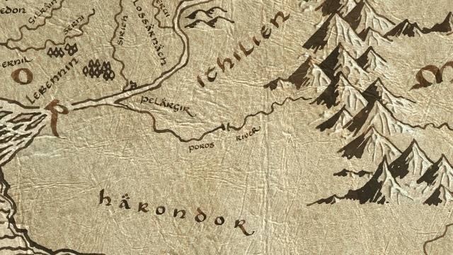 Crossings of Poros and its surroundings on the parchment map of Middle-earth